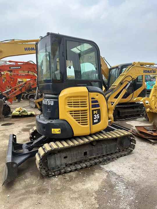 CE/EPA Certified! Komatsu Pc 35 Used Excavator komatsu Pc35 Mini 3 Ton Crawler Excavator with Rubber Track for Sale - Mini bager: slika CE/EPA Certified! Komatsu Pc 35 Used Excavator komatsu Pc35 Mini 3 Ton Crawler Excavator with Rubber Track for Sale - Mini bager CE/EPA Certified! Komatsu Pc 35 Used Excavator komatsu Pc35 Mini 3 Ton Crawler Excavator with Rubber Track for Sale - Mini bager: slika CE/EPA Certified! Komatsu Pc 35 Used Excavator komatsu Pc35 Mini 3 Ton Crawler Excavator with Rubber Track for Sale - Mini bager