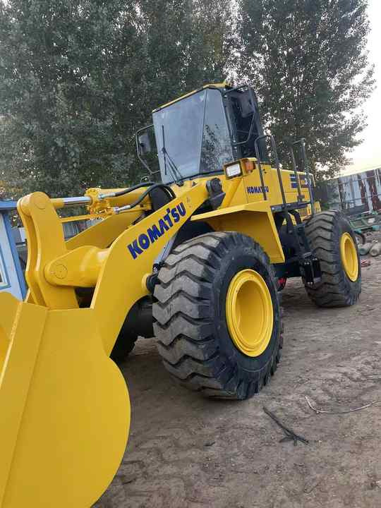 Certified Pre-Owned Komatsu WA380-3 | Heavy-Duty Loader for Mining/ Construction - Price Negotiable! - Utovarivač na kotačima: slika Certified Pre-Owned Komatsu WA380-3 | Heavy-Duty Loader for Mining/ Construction - Price Negotiable! - Utovarivač na kotačima Certified Pre-Owned Komatsu WA380-3 | Heavy-Duty Loader for Mining/ Construction - Price Negotiable! - Utovarivač na kotačima: slika Certified Pre-Owned Komatsu WA380-3 | Heavy-Duty Loader for Mining/ Construction - Price Negotiable! - Utovarivač na kotačima