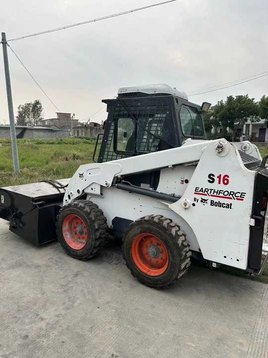 Excellent Quality bobcat S16 Skid Steer Loader in Stock Hot Sale Second Hand bobcat S16 18 160 185 330 Sikd Steer - Mini utovarivač: slika Excellent Quality bobcat S16 Skid Steer Loader in Stock Hot Sale Second Hand bobcat S16 18 160 185 330 Sikd Steer - Mini utovarivač Excellent Quality bobcat S16 Skid Steer Loader in Stock Hot Sale Second Hand bobcat S16 18 160 185 330 Sikd Steer - Mini utovarivač: slika Excellent Quality bobcat S16 Skid Steer Loader in Stock Hot Sale Second Hand bobcat S16 18 160 185 330 Sikd Steer - Mini utovarivač