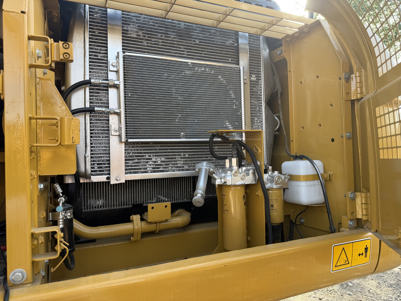 Građevinski strojevi CATERPILLAR Good Condition Used CAT Excavator Japan 330D Original Used Excavator Cat 330D in Stock: slika Građevinski strojevi CATERPILLAR Good Condition Used CAT Excavator Japan 330D Original Used Excavator Cat 330D in Stock
