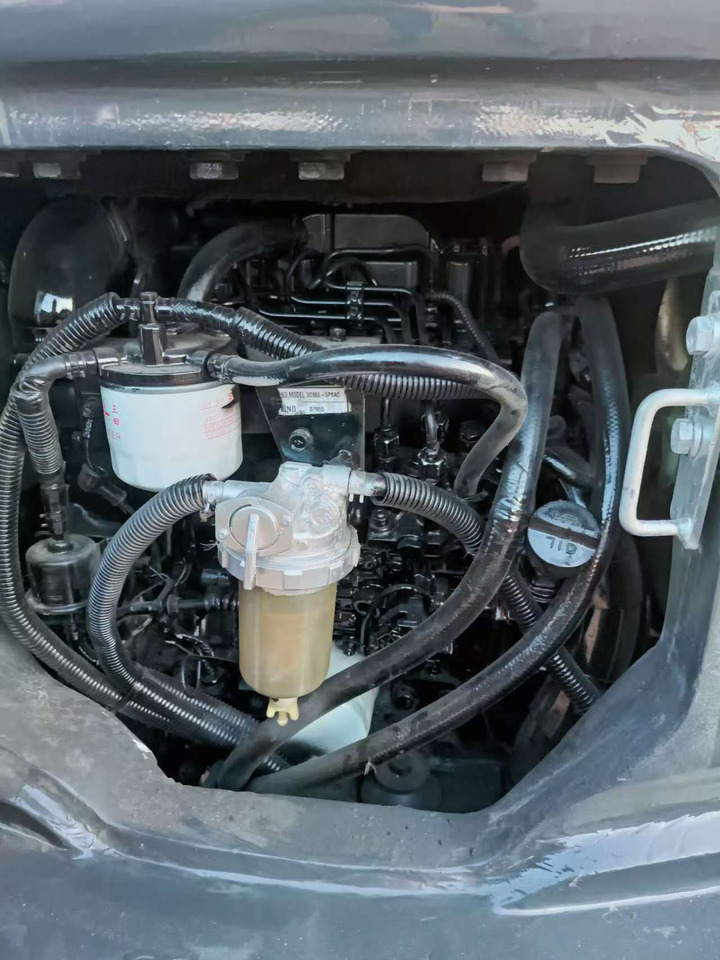 KOMATSU Best Quality Komatsu PC35mr Used Mini Excavator Earth-moving Machinery in Good Condition - Građevinski strojevi: slika KOMATSU Best Quality Komatsu PC35mr Used Mini Excavator Earth-moving Machinery in Good Condition - Građevinski strojevi KOMATSU Best Quality Komatsu PC35mr Used Mini Excavator Earth-moving Machinery in Good Condition - Građevinski strojevi: slika KOMATSU Best Quality Komatsu PC35mr Used Mini Excavator Earth-moving Machinery in Good Condition - Građevinski strojevi