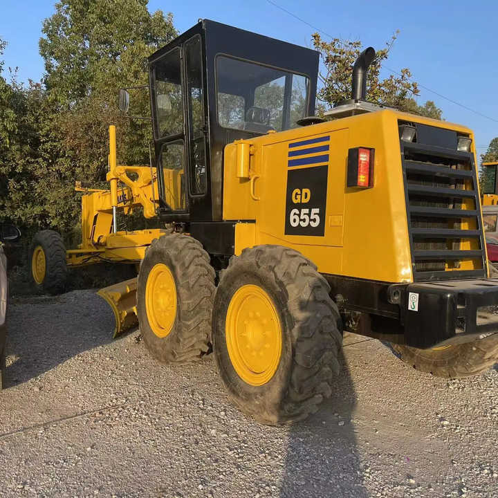 Japan Komatsu GD655 Motor Grader Cheap Price Komatsu Road Grader GD655 Good Condition in China - Grejder: slika Japan Komatsu GD655 Motor Grader Cheap Price Komatsu Road Grader GD655 Good Condition in China - Grejder Japan Komatsu GD655 Motor Grader Cheap Price Komatsu Road Grader GD655 Good Condition in China - Grejder: slika Japan Komatsu GD655 Motor Grader Cheap Price Komatsu Road Grader GD655 Good Condition in China - Grejder