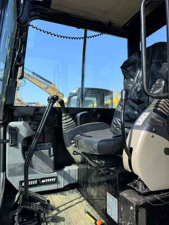 Mini Cat Brand Cat 305 Small Excavator in Stock Used Mini Excavator CAT305.5E2 CAT306 CAT307 CAT308 With Good Condition - Mini bager: slika Mini Cat Brand Cat 305 Small Excavator in Stock Used Mini Excavator CAT305.5E2 CAT306 CAT307 CAT308 With Good Condition - Mini bager Mini Cat Brand Cat 305 Small Excavator in Stock Used Mini Excavator CAT305.5E2 CAT306 CAT307 CAT308 With Good Condition - Mini bager: slika Mini Cat Brand Cat 305 Small Excavator in Stock Used Mini Excavator CAT305.5E2 CAT306 CAT307 CAT308 With Good Condition - Mini bager