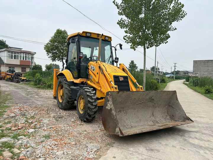Second Hand Retroexcavadora JCB 3cx Backhoe Loader Multi Functional Original JCB Backhoe Loader 3CX 4CX 4x4 Good Quality Price - Rovokopač-utovarivač: slika Second Hand Retroexcavadora JCB 3cx Backhoe Loader Multi Functional Original JCB Backhoe Loader 3CX 4CX 4x4 Good Quality Price - Rovokopač-utovarivač Second Hand Retroexcavadora JCB 3cx Backhoe Loader Multi Functional Original JCB Backhoe Loader 3CX 4CX 4x4 Good Quality Price - Rovokopač-utovarivač: slika Second Hand Retroexcavadora JCB 3cx Backhoe Loader Multi Functional Original JCB Backhoe Loader 3CX 4CX 4x4 Good Quality Price - Rovokopač-utovarivač
