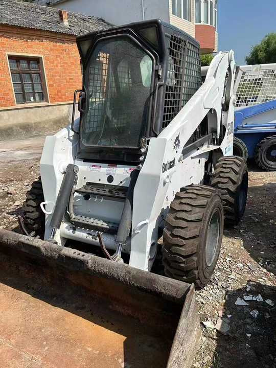 Used Bob Cat Bob Cat S300 Used Skid Steer Wheel Loader Multifunctional Track Loaders Bobcat - Mini utovarivač: slika Used Bob Cat Bob Cat S300 Used Skid Steer Wheel Loader Multifunctional Track Loaders Bobcat - Mini utovarivač Used Bob Cat Bob Cat S300 Used Skid Steer Wheel Loader Multifunctional Track Loaders Bobcat - Mini utovarivač: slika Used Bob Cat Bob Cat S300 Used Skid Steer Wheel Loader Multifunctional Track Loaders Bobcat - Mini utovarivač