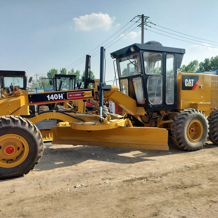 Used CAT 140H Motor Grader From Japan with Excellent Performance Caterpillar 140h in Good Condition for Sale - Grejder: slika Used CAT 140H Motor Grader From Japan with Excellent Performance Caterpillar 140h in Good Condition for Sale - Grejder Used CAT 140H Motor Grader From Japan with Excellent Performance Caterpillar 140h in Good Condition for Sale - Grejder: slika Used CAT 140H Motor Grader From Japan with Excellent Performance Caterpillar 140h in Good Condition for Sale - Grejder