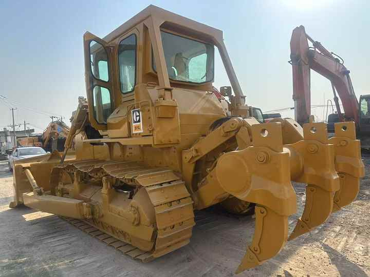 Used Cat D7G New Model Bulldozer Second Hand Machine Popular Brand Caterpillar Crawler Bulldozer Hydraulic Machinery - Buldožer: slika Used Cat D7G New Model Bulldozer Second Hand Machine Popular Brand Caterpillar Crawler Bulldozer Hydraulic Machinery - Buldožer Used Cat D7G New Model Bulldozer Second Hand Machine Popular Brand Caterpillar Crawler Bulldozer Hydraulic Machinery - Buldožer: slika Used Cat D7G New Model Bulldozer Second Hand Machine Popular Brand Caterpillar Crawler Bulldozer Hydraulic Machinery - Buldožer