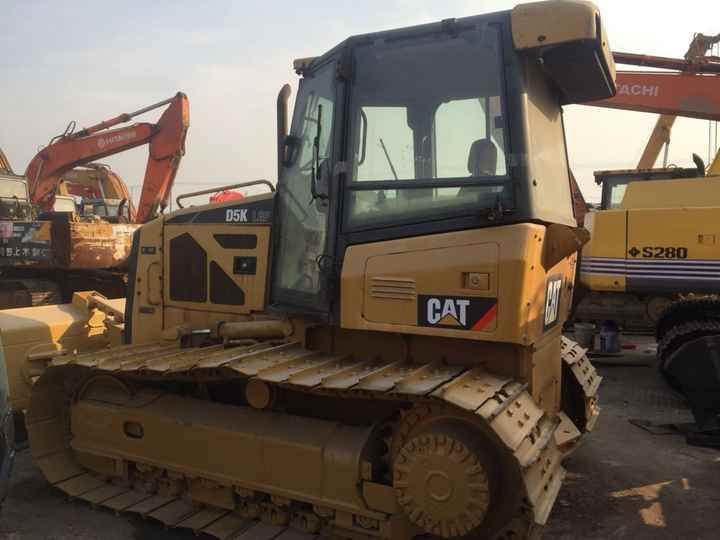 Used Cat Mini Bulldozer D5k D5 D5g Cat Dozers - Buldožer: slika Used Cat Mini Bulldozer D5k D5 D5g Cat Dozers - Buldožer Used Cat Mini Bulldozer D5k D5 D5g Cat Dozers - Buldožer: slika Used Cat Mini Bulldozer D5k D5 D5g Cat Dozers - Buldožer