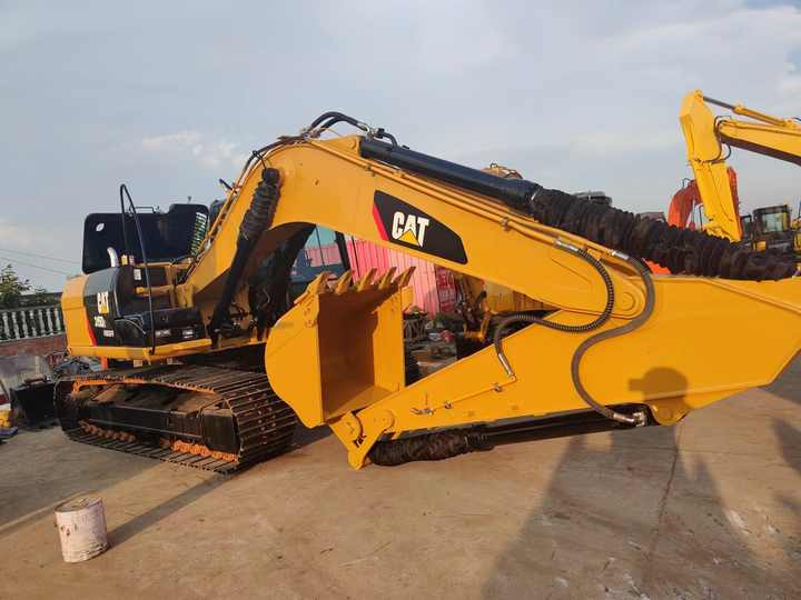Used Crawler Caterpillar 315D Excavator for Sale Used Engineering & Construction Machinery - Bager gusjeničar: slika Used Crawler Caterpillar 315D Excavator for Sale Used Engineering & Construction Machinery - Bager gusjeničar Used Crawler Caterpillar 315D Excavator for Sale Used Engineering & Construction Machinery - Bager gusjeničar: slika Used Crawler Caterpillar 315D Excavator for Sale Used Engineering & Construction Machinery - Bager gusjeničar