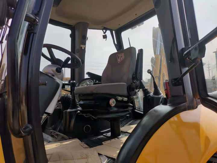 Used Small Bakchoe Loader JCB 4CX Towable Backhoe/3cx 4cx Jcb Backhoe Loader for Sale - Rovokopač-utovarivač: slika Used Small Bakchoe Loader JCB 4CX Towable Backhoe/3cx 4cx Jcb Backhoe Loader for Sale - Rovokopač-utovarivač Used Small Bakchoe Loader JCB 4CX Towable Backhoe/3cx 4cx Jcb Backhoe Loader for Sale - Rovokopač-utovarivač: slika Used Small Bakchoe Loader JCB 4CX Towable Backhoe/3cx 4cx Jcb Backhoe Loader for Sale - Rovokopač-utovarivač