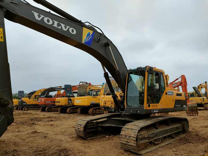 Used Strong Power volvo EC290 Korea Excavator volvo Excavator 290 for Sale 20T 30T EC210 EC240 EC300 EC360 - Bager: slika Used Strong Power volvo EC290 Korea Excavator volvo Excavator 290 for Sale 20T 30T EC210 EC240 EC300 EC360 - Bager Used Strong Power volvo EC290 Korea Excavator volvo Excavator 290 for Sale 20T 30T EC210 EC240 EC300 EC360 - Bager: slika Used Strong Power volvo EC290 Korea Excavator volvo Excavator 290 for Sale 20T 30T EC210 EC240 EC300 EC360 - Bager