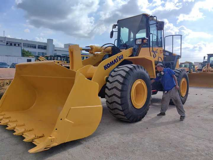 Used komatsu Wa380-6 Wheel Loader for Sale Japan Brand komatsu Wa380 -3 0380-65 470-3 Loader - Utovarivač na kotačima: slika Used komatsu Wa380-6 Wheel Loader for Sale Japan Brand komatsu Wa380 -3 0380-65 470-3 Loader - Utovarivač na kotačima Used komatsu Wa380-6 Wheel Loader for Sale Japan Brand komatsu Wa380 -3 0380-65 470-3 Loader - Utovarivač na kotačima: slika Used komatsu Wa380-6 Wheel Loader for Sale Japan Brand komatsu Wa380 -3 0380-65 470-3 Loader - Utovarivač na kotačima