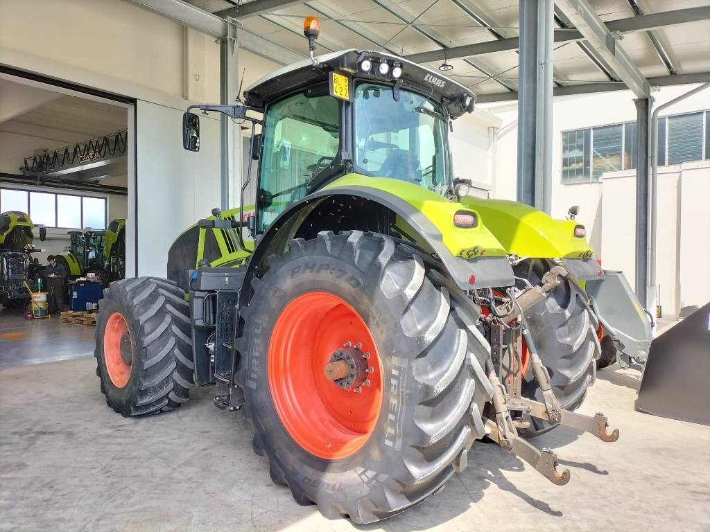 Claas Axion 950 Cmatic - Traktor: slika Claas Axion 950 Cmatic - Traktor Claas Axion 950 Cmatic - Traktor: slika Claas Axion 950 Cmatic - Traktor