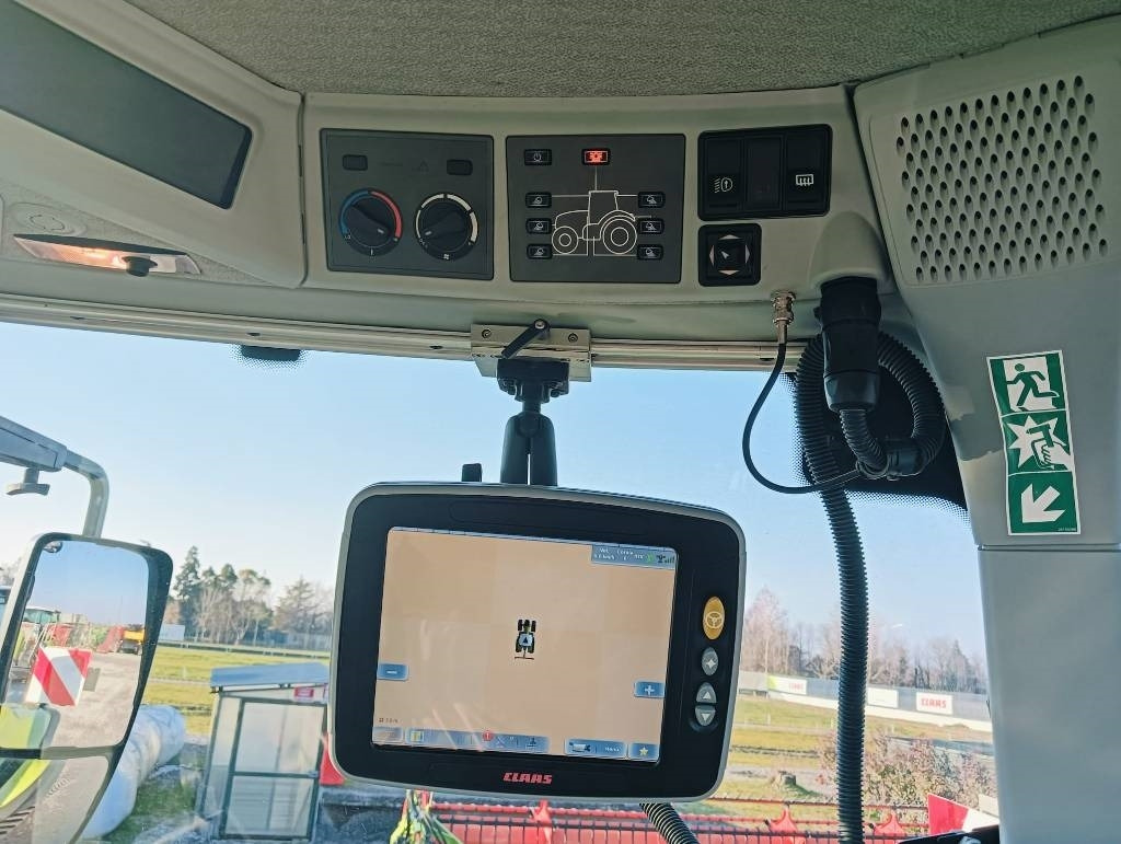 Claas Axion 960 Terra Trac - Traktor: slika Claas Axion 960 Terra Trac - Traktor Claas Axion 960 Terra Trac - Traktor: slika Claas Axion 960 Terra Trac - Traktor