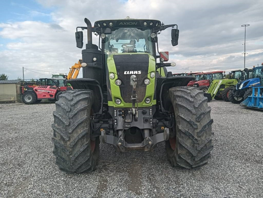 Claas Axion 960 cmatic - Traktor: slika Claas Axion 960 cmatic - Traktor Claas Axion 960 cmatic - Traktor: slika Claas Axion 960 cmatic - Traktor