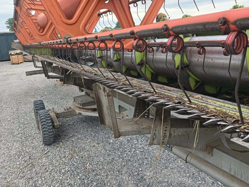 Claas C 750 - Priključak za kombajn: slika Claas C 750 - Priključak za kombajn Claas C 750 - Priključak za kombajn: slika Claas C 750 - Priključak za kombajn