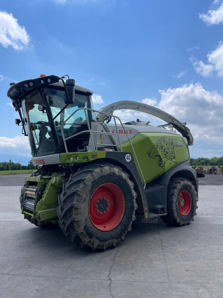 Claas Jaguar 990 - Silažni kombajn: slika Claas Jaguar 990 - Silažni kombajn Claas Jaguar 990 - Silažni kombajn: slika Claas Jaguar 990 - Silažni kombajn