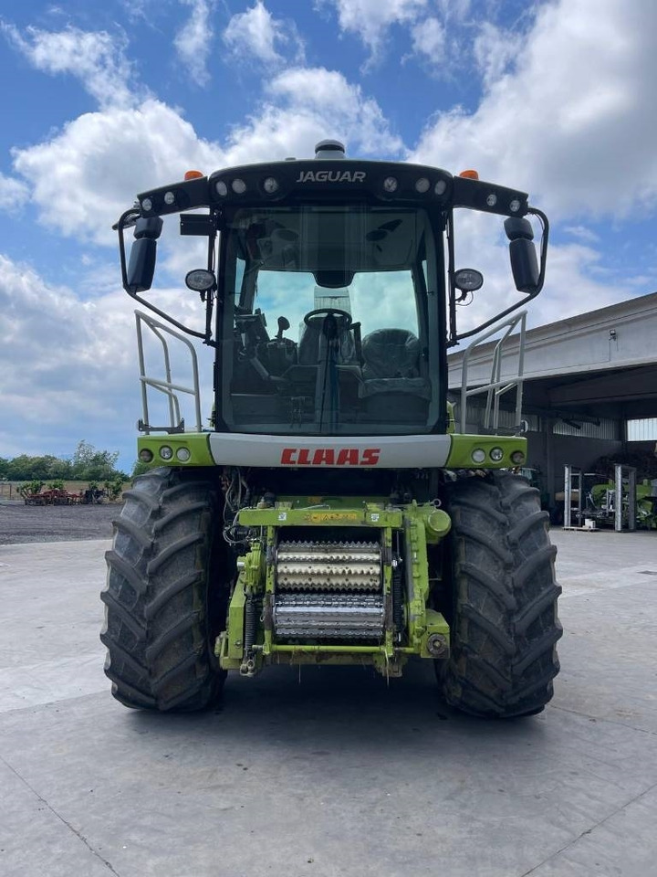 Claas Jaguar 990 - Silažni kombajn: slika Claas Jaguar 990 - Silažni kombajn Claas Jaguar 990 - Silažni kombajn: slika Claas Jaguar 990 - Silažni kombajn