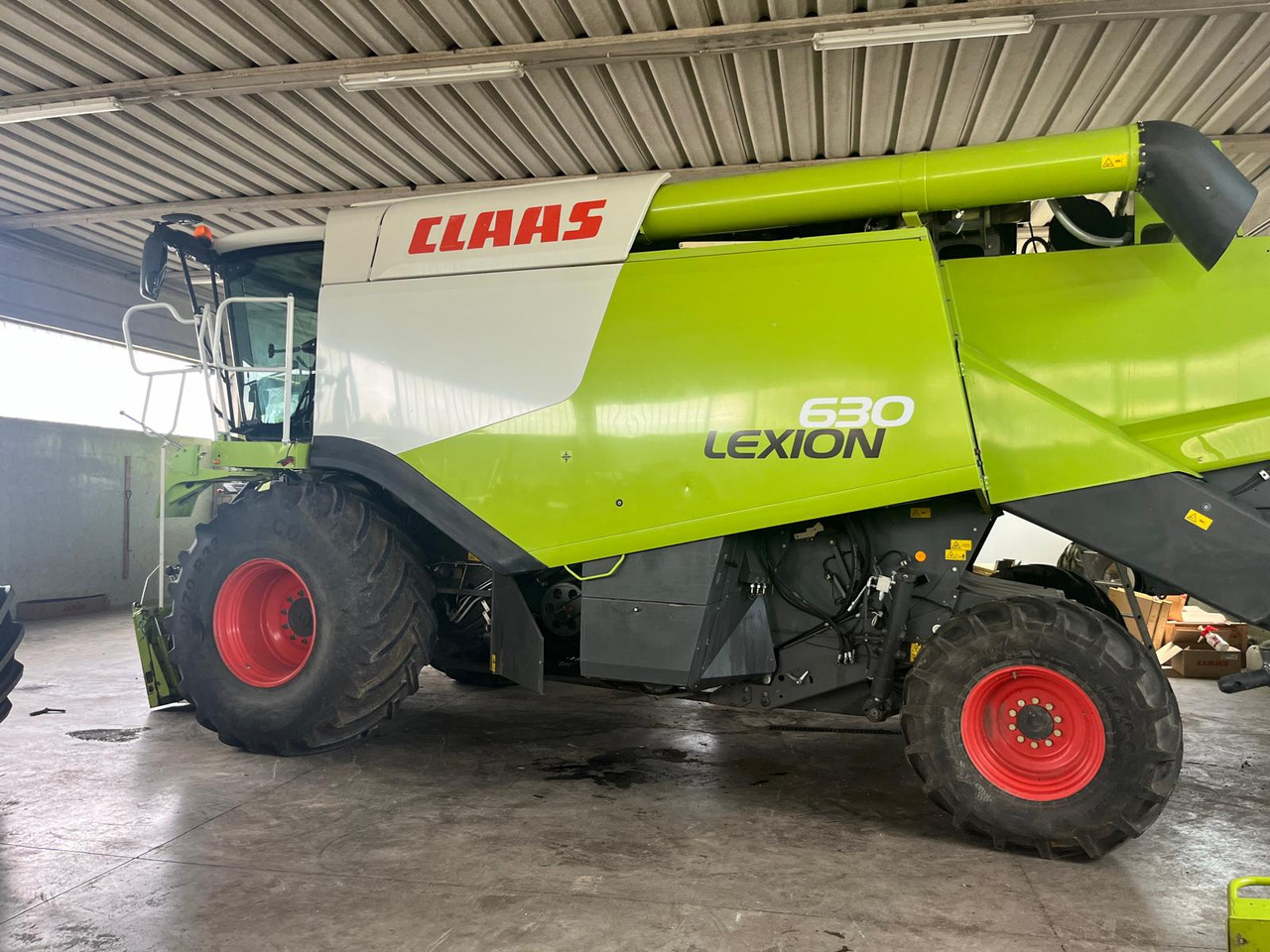 Claas Lexion 630 Montana - Kombajn za žetvu: slika Claas Lexion 630 Montana - Kombajn za žetvu Claas Lexion 630 Montana - Kombajn za žetvu: slika Claas Lexion 630 Montana - Kombajn za žetvu