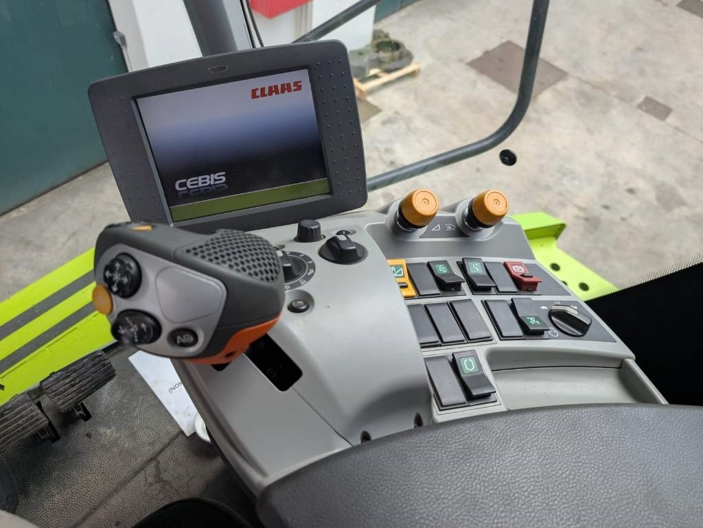 Claas Lexion 760 TT  - Kombajn za žetvu: slika Claas Lexion 760 TT  - Kombajn za žetvu Claas Lexion 760 TT  - Kombajn za žetvu: slika Claas Lexion 760 TT  - Kombajn za žetvu