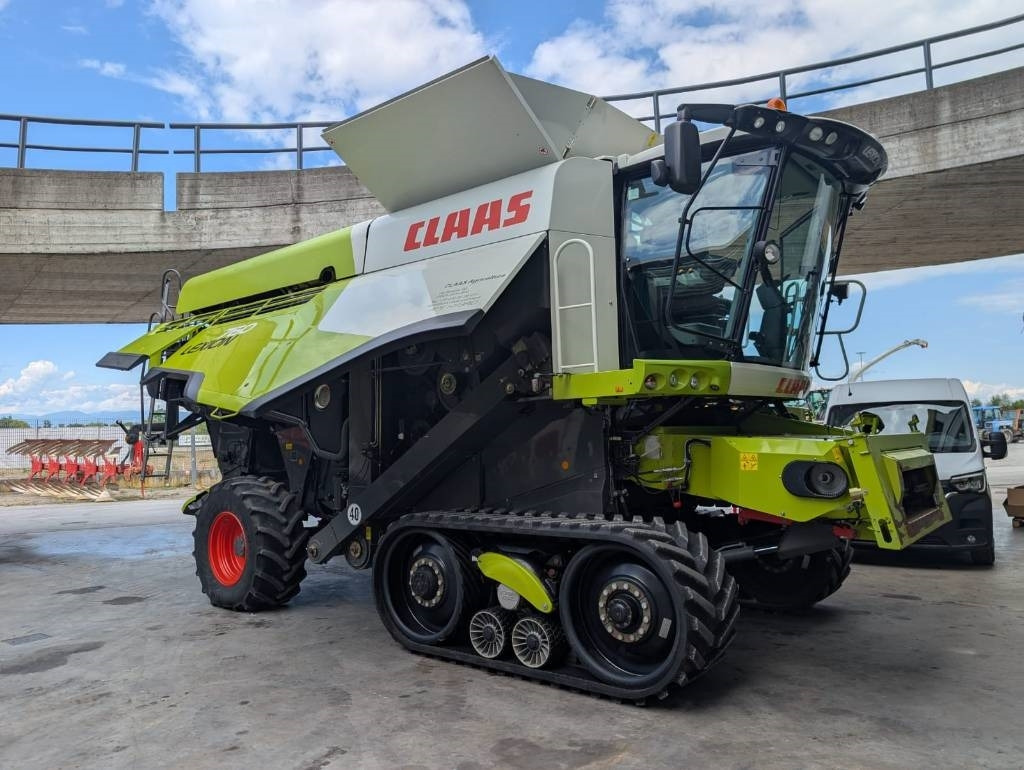 Claas Lexion 760 TT  - Kombajn za žetvu: slika Claas Lexion 760 TT  - Kombajn za žetvu Claas Lexion 760 TT  - Kombajn za žetvu: slika Claas Lexion 760 TT  - Kombajn za žetvu