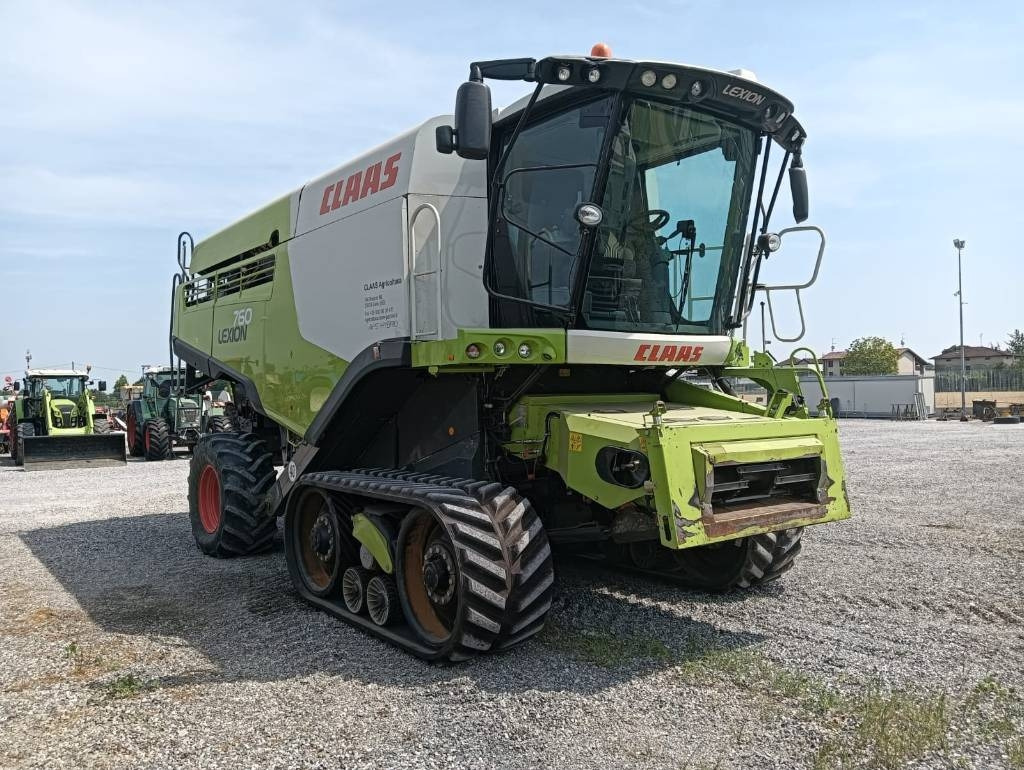 Claas Lexion 760 TT  - Kombajn za žetvu: slika Claas Lexion 760 TT  - Kombajn za žetvu Claas Lexion 760 TT  - Kombajn za žetvu: slika Claas Lexion 760 TT  - Kombajn za žetvu