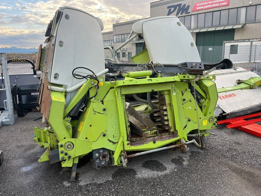 Claas Orbis 600 - Oprema za prevrtanje sijena: slika Claas Orbis 600 - Oprema za prevrtanje sijena Claas Orbis 600 - Oprema za prevrtanje sijena: slika Claas Orbis 600 - Oprema za prevrtanje sijena