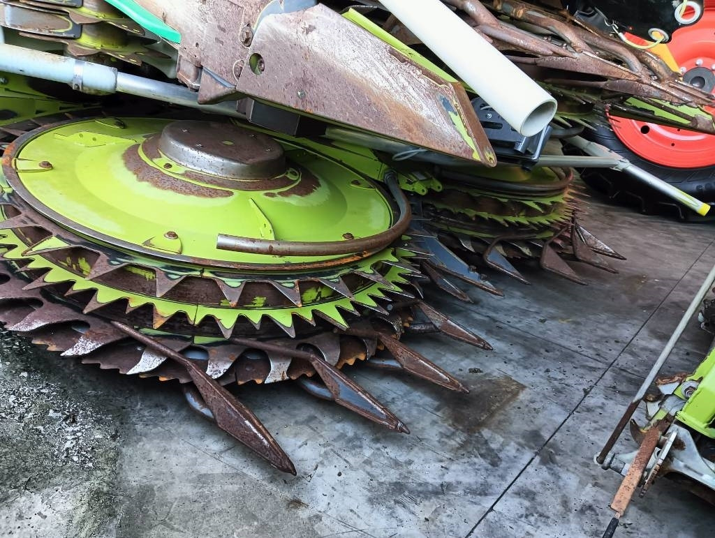 Claas Orbis 750 - Oprema za prevrtanje sijena: slika Claas Orbis 750 - Oprema za prevrtanje sijena Claas Orbis 750 - Oprema za prevrtanje sijena: slika Claas Orbis 750 - Oprema za prevrtanje sijena