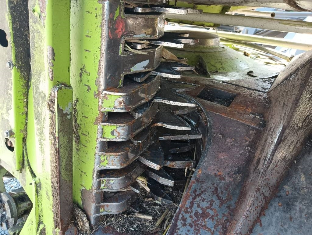 Claas Orbis 900  - Kombajn za kukuruz: slika Claas Orbis 900  - Kombajn za kukuruz Claas Orbis 900  - Kombajn za kukuruz: slika Claas Orbis 900  - Kombajn za kukuruz