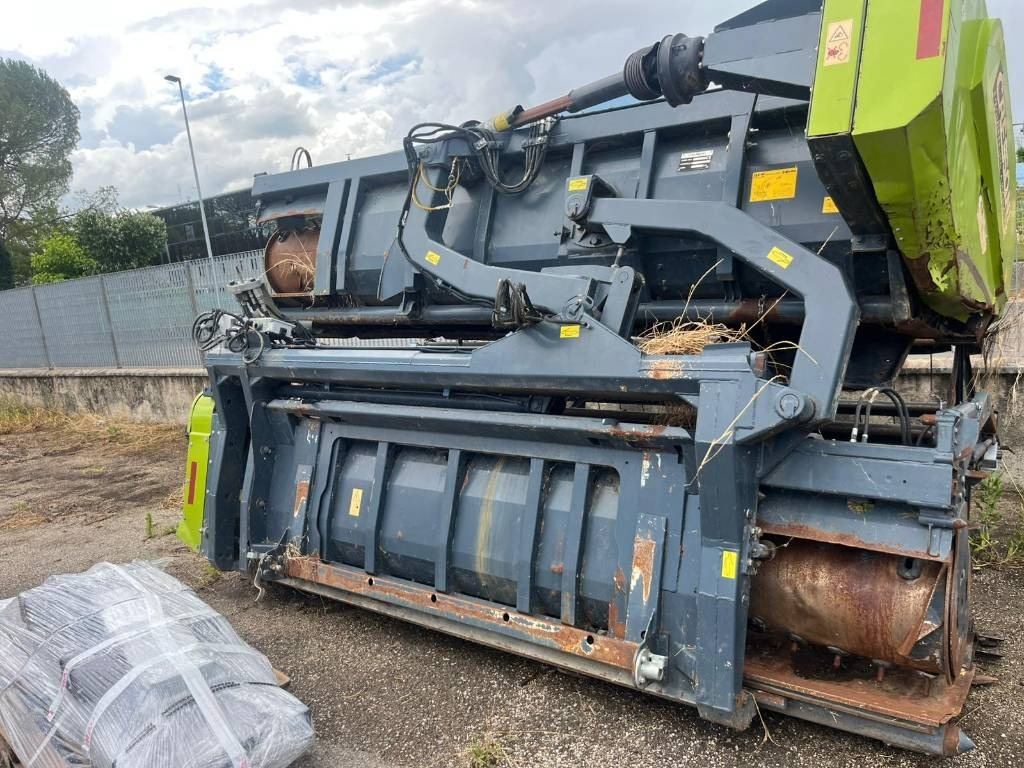 Cressoni CRX 660 - Priključak za kombajn: slika Cressoni CRX 660 - Priključak za kombajn Cressoni CRX 660 - Priključak za kombajn: slika Cressoni CRX 660 - Priključak za kombajn