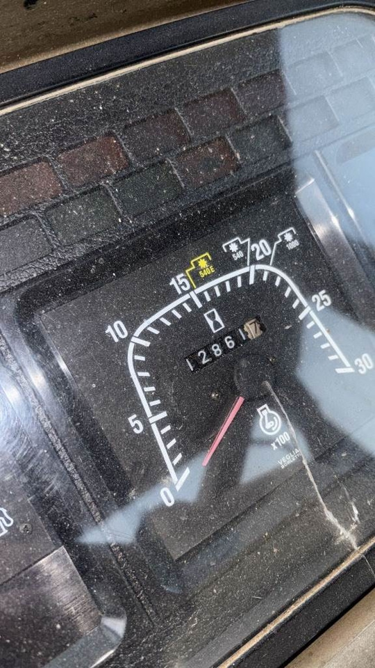 Fiat M100 - Traktor: slika Fiat M100 - Traktor Fiat M100 - Traktor: slika Fiat M100 - Traktor