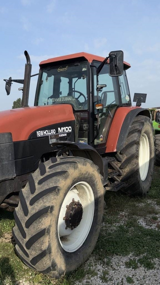 Fiat M100 - Traktor: slika Fiat M100 - Traktor Fiat M100 - Traktor: slika Fiat M100 - Traktor