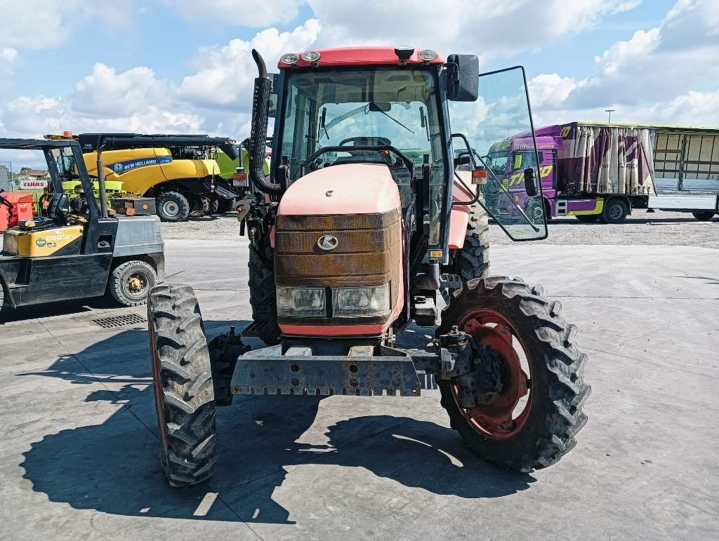 Kubota M 128 X - Traktor: slika Kubota M 128 X - Traktor Kubota M 128 X - Traktor: slika Kubota M 128 X - Traktor