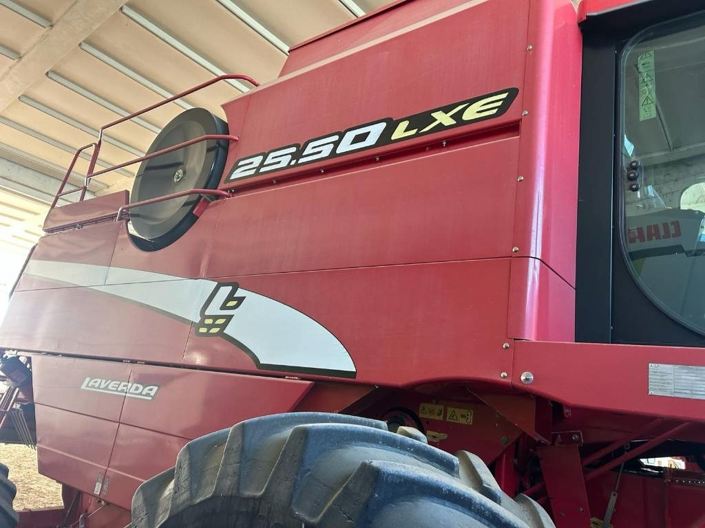 Laverda 25.50 - Kombajn za žetvu: slika Laverda 25.50 - Kombajn za žetvu Laverda 25.50 - Kombajn za žetvu: slika Laverda 25.50 - Kombajn za žetvu