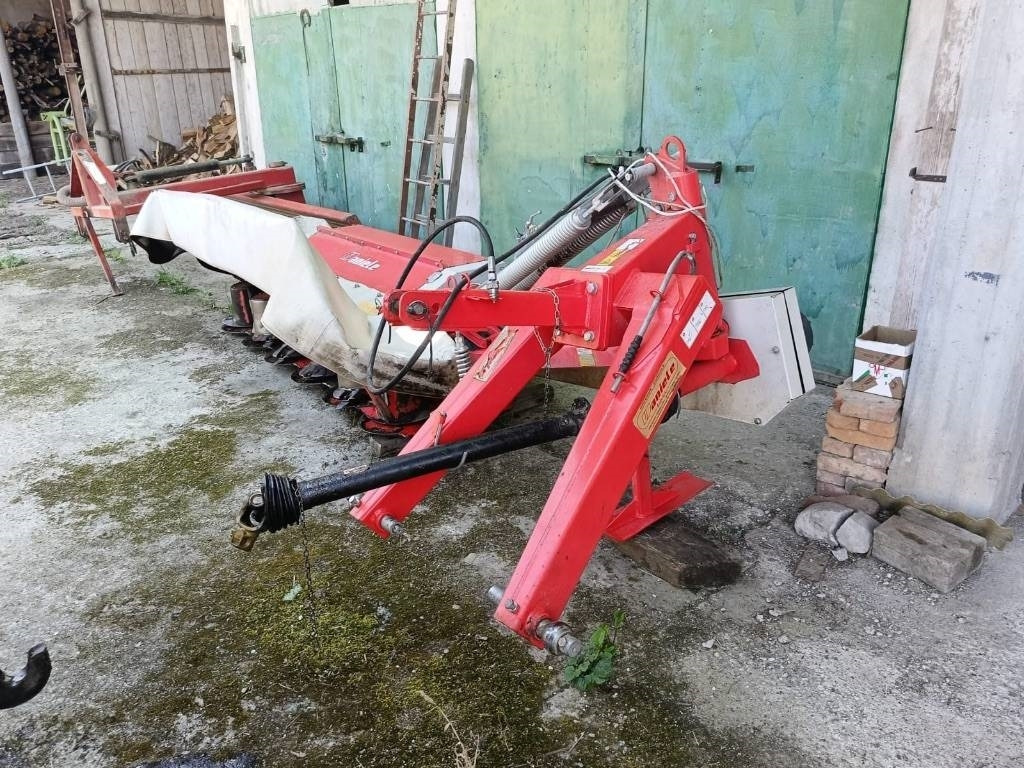 Maschio DEBORA PRO 260 - Kosilica: slika Maschio DEBORA PRO 260 - Kosilica Maschio DEBORA PRO 260 - Kosilica: slika Maschio DEBORA PRO 260 - Kosilica