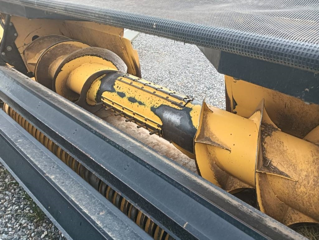 New Holland PICK UP 3 MT - Oprema za prevrtanje sijena: slika New Holland PICK UP 3 MT - Oprema za prevrtanje sijena New Holland PICK UP 3 MT - Oprema za prevrtanje sijena: slika New Holland PICK UP 3 MT - Oprema za prevrtanje sijena