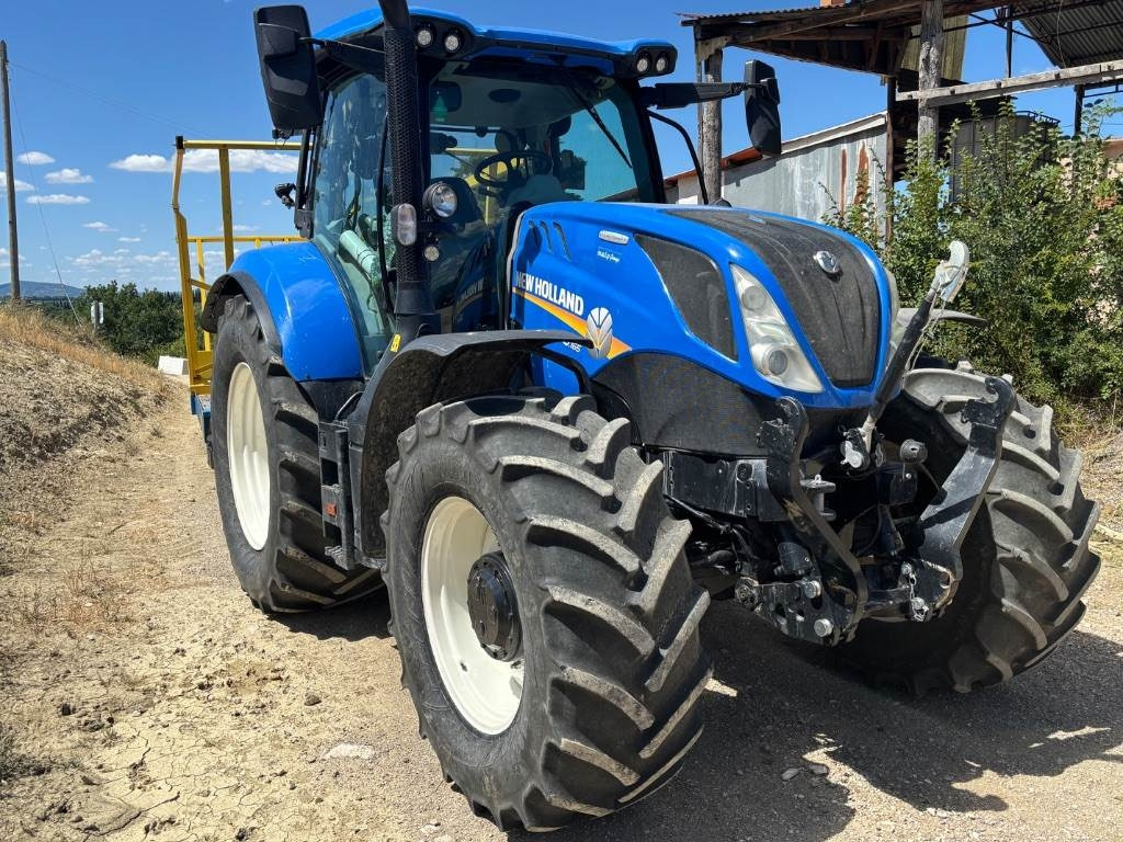 New Holland T6.165 - Traktor: slika New Holland T6.165 - Traktor New Holland T6.165 - Traktor: slika New Holland T6.165 - Traktor