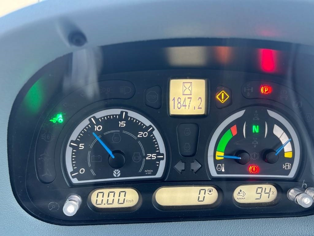 New Holland T6.165 - Traktor: slika New Holland T6.165 - Traktor New Holland T6.165 - Traktor: slika New Holland T6.165 - Traktor