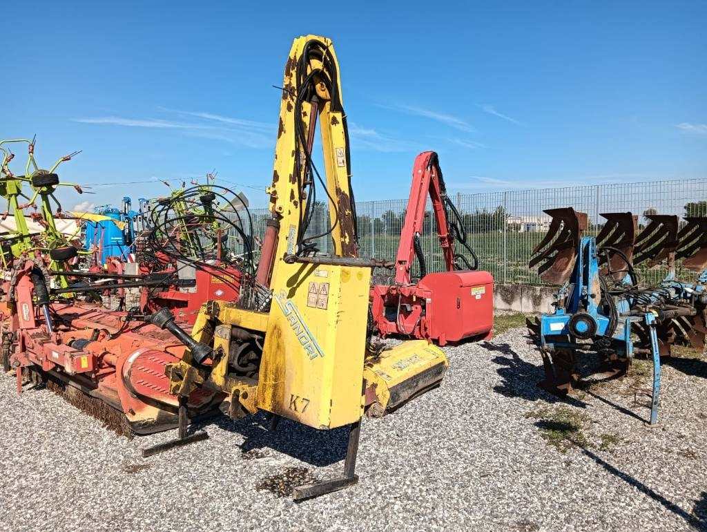 Sandri K7 - Kosilica: slika Sandri K7 - Kosilica Sandri K7 - Kosilica: slika Sandri K7 - Kosilica