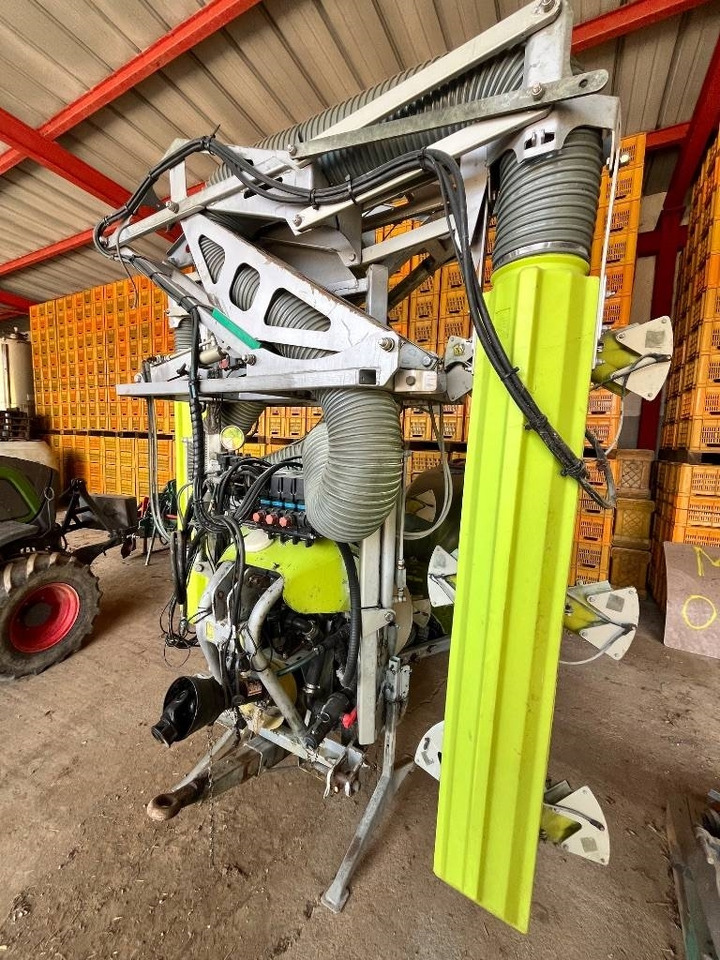 VMA MULTI ROW - Vučena prskalica: slika VMA MULTI ROW - Vučena prskalica VMA MULTI ROW - Vučena prskalica: slika VMA MULTI ROW - Vučena prskalica