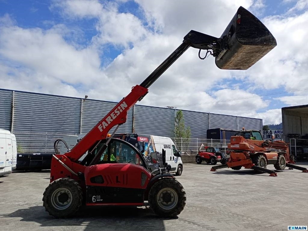 Faresin 626 AGRITOP 3B - Teleskopski rukovatelj: slika Faresin 626 AGRITOP 3B - Teleskopski rukovatelj Faresin 626 AGRITOP 3B - Teleskopski rukovatelj: slika Faresin 626 AGRITOP 3B - Teleskopski rukovatelj