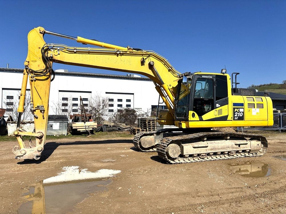 Komatsu PC210LC-11 - Bager gusjeničar: slika Komatsu PC210LC-11 - Bager gusjeničar Komatsu PC210LC-11 - Bager gusjeničar: slika Komatsu PC210LC-11 - Bager gusjeničar