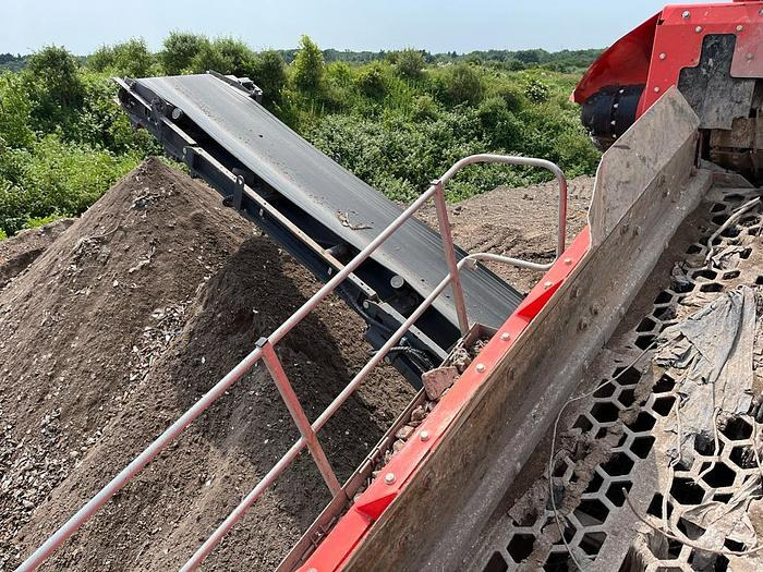 2021 Terex Finlay 883+ - Screener: slika 2021 Terex Finlay 883+ - Screener 2021 Terex Finlay 883+ - Screener: slika 2021 Terex Finlay 883+ - Screener