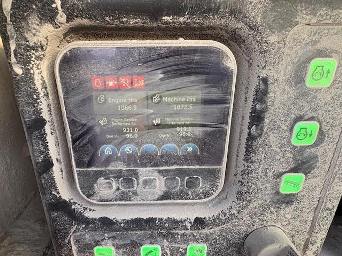 Metso 2023 Metso Nordtrack S4.9 - Screener: slika Metso 2023 Metso Nordtrack S4.9 - Screener Metso 2023 Metso Nordtrack S4.9 - Screener: slika Metso 2023 Metso Nordtrack S4.9 - Screener