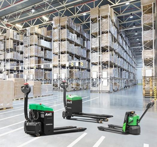 Hangcha Transpalette électrique lithium compact 1,5 t CBD15-i - Paletni viličar: slika Hangcha Transpalette électrique lithium compact 1,5 t CBD15-i - Paletni viličar Hangcha Transpalette électrique lithium compact 1,5 t CBD15-i - Paletni viličar: slika Hangcha Transpalette électrique lithium compact 1,5 t CBD15-i - Paletni viličar