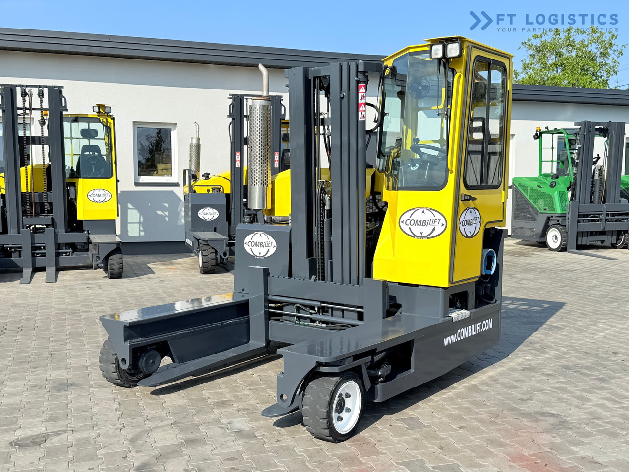 COMBILIFT C3000 / GAS / TRIPLEX - 4900MM / ONLY 1537 HOURS / FORK POSITIONER / CABIN / LIKE NEW - 4-smjerni regalni viličar: slika COMBILIFT C3000 / GAS / TRIPLEX - 4900MM / ONLY 1537 HOURS / FORK POSITIONER / CABIN / LIKE NEW - 4-smjerni regalni viličar COMBILIFT C3000 / GAS / TRIPLEX - 4900MM / ONLY 1537 HOURS / FORK POSITIONER / CABIN / LIKE NEW - 4-smjerni regalni viličar: slika COMBILIFT C3000 / GAS / TRIPLEX - 4900MM / ONLY 1537 HOURS / FORK POSITIONER / CABIN / LIKE NEW - 4-smjerni regalni viličar