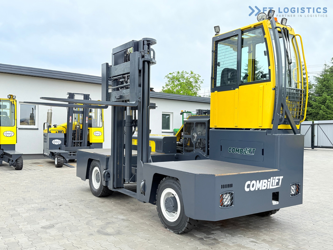 COMBILIFT C6000FSL / DIESEL / DUPLEX - 4100MM / 1400MM FORKS / SIDE LOADER / 6000KG CAPACITY / FREE LIFT / DEUTZ ENGINE / EXCELLENT CONDITION - Bočni utovarivač: slika COMBILIFT C6000FSL / DIESEL / DUPLEX - 4100MM / 1400MM FORKS / SIDE LOADER / 6000KG CAPACITY / FREE LIFT / DEUTZ ENGINE / EXCELLENT CONDITION - Bočni utovarivač COMBILIFT C6000FSL / DIESEL / DUPLEX - 4100MM / 1400MM FORKS / SIDE LOADER / 6000KG CAPACITY / FREE LIFT / DEUTZ ENGINE / EXCELLENT CONDITION - Bočni utovarivač: slika COMBILIFT C6000FSL / DIESEL / DUPLEX - 4100MM / 1400MM FORKS / SIDE LOADER / 6000KG CAPACITY / FREE LIFT / DEUTZ ENGINE / EXCELLENT CONDITION - Bočni utovarivač