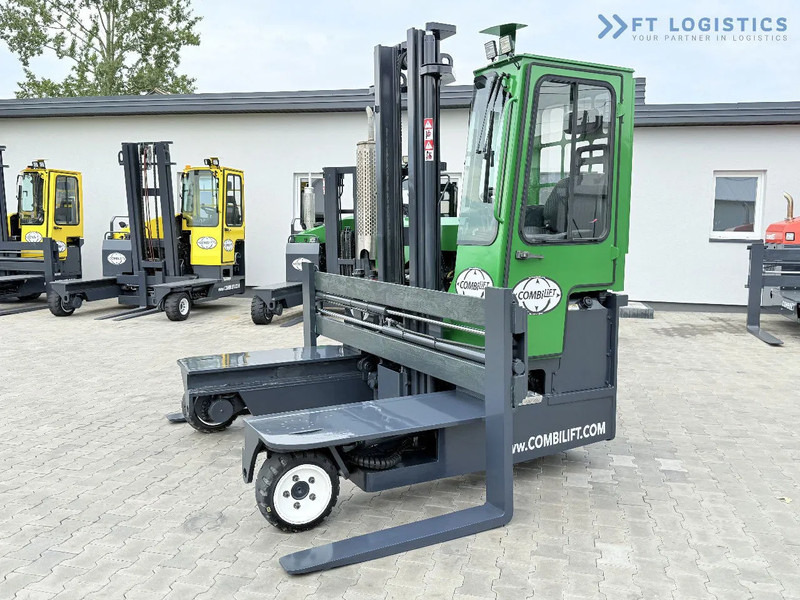 Combilift C3000 / DIESEL / DUPLEX - 4000MM / WIDE FORK POSITIONER 2700MM / FULL HEATED CABIN / ONLY 6905H / CONDITION - LIKE NEW! C3000 / - 4-smjerni regalni viličar: slika Combilift C3000 / DIESEL / DUPLEX - 4000MM / WIDE FORK POSITIONER 2700MM / FULL HEATED CABIN / ONLY 6905H / CONDITION - LIKE NEW! C3000 / - 4-smjerni regalni viličar Combilift C3000 / DIESEL / DUPLEX - 4000MM / WIDE FORK POSITIONER 2700MM / FULL HEATED CABIN / ONLY 6905H / CONDITION - LIKE NEW! C3000 / - 4-smjerni regalni viličar: slika Combilift C3000 / DIESEL / DUPLEX - 4000MM / WIDE FORK POSITIONER 2700MM / FULL HEATED CABIN / ONLY 6905H / CONDITION - LIKE NEW! C3000 / - 4-smjerni regalni viličar