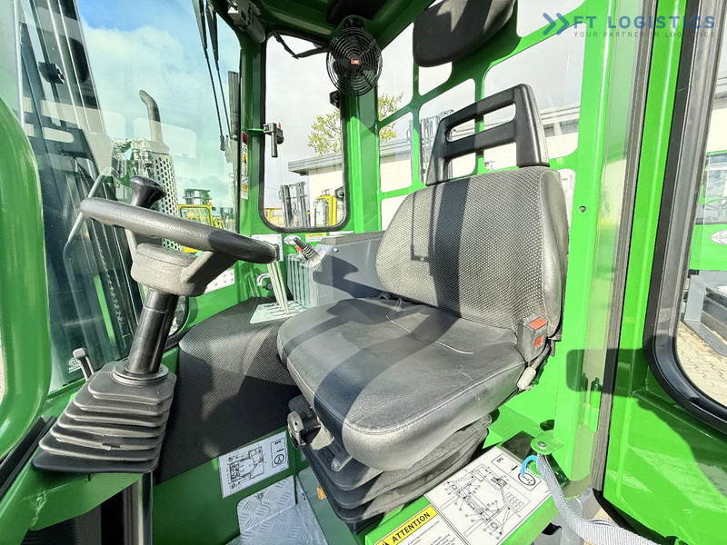 4-smjerni regalni viličar Combilift C3000 / DIESEL / DUPLEX 4200MM / FREE LIFT / WIDE FORK POSITIONER / FULL CABIN / EXCELLENT CONDITION / Wide range of four-way an: slika 4-smjerni regalni viličar Combilift C3000 / DIESEL / DUPLEX 4200MM / FREE LIFT / WIDE FORK POSITIONER / FULL CABIN / EXCELLENT CONDITION / Wide range of four-way an