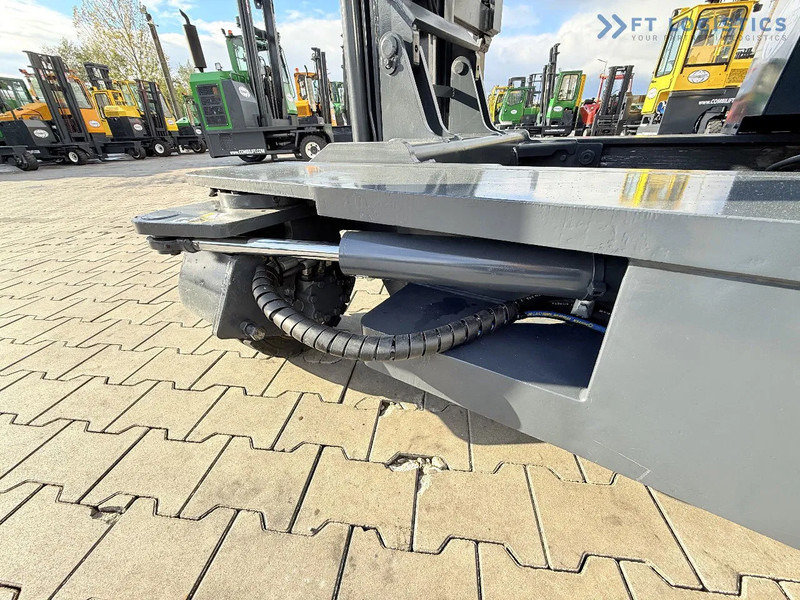 4-smjerni regalni viličar Combilift C3000 / DIESEL / DUPLEX 4200MM / FREE LIFT / WIDE FORK POSITIONER / FULL CABIN / EXCELLENT CONDITION / Wide range of four-way an: slika 4-smjerni regalni viličar Combilift C3000 / DIESEL / DUPLEX 4200MM / FREE LIFT / WIDE FORK POSITIONER / FULL CABIN / EXCELLENT CONDITION / Wide range of four-way an